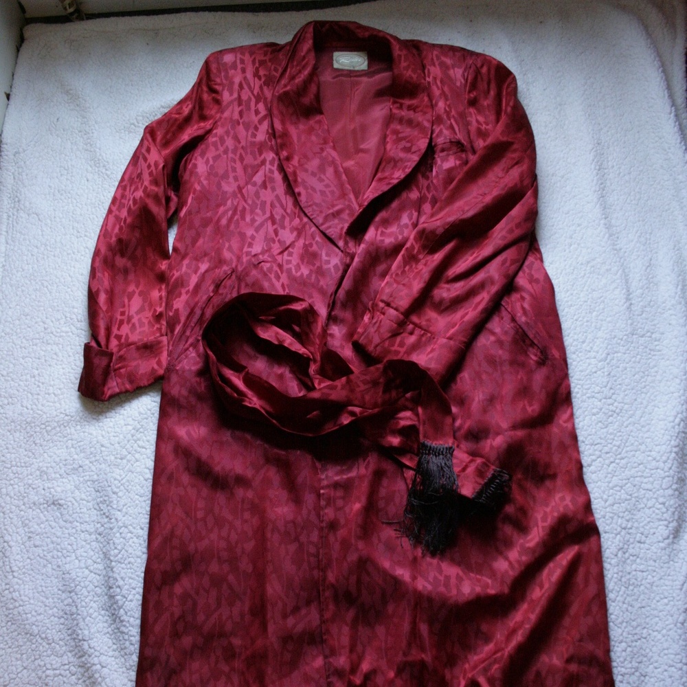 Vintage Rhodes of Louisville House Coat